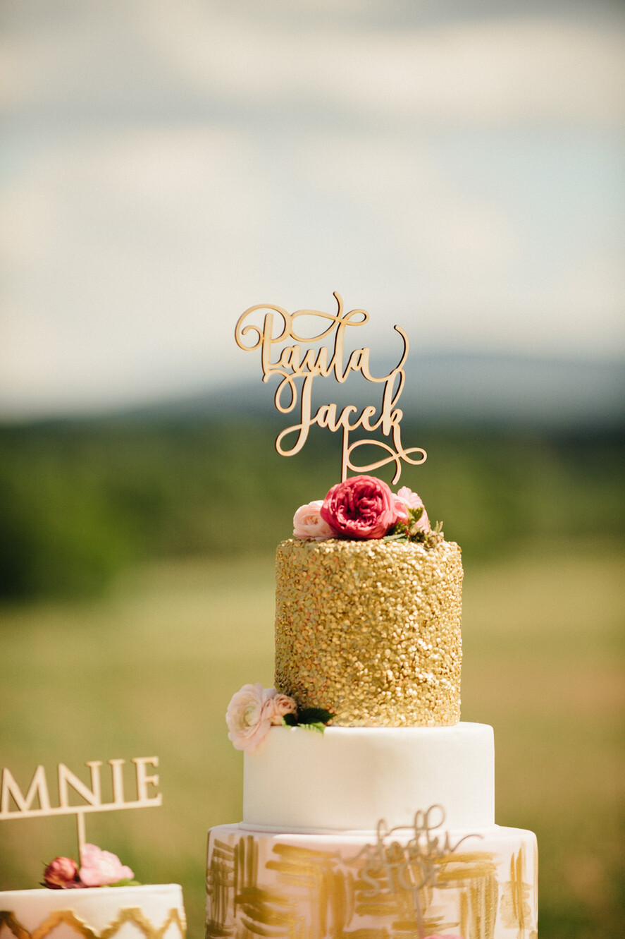 Figurki na tort / cake topper statuetki drewniane topery   0