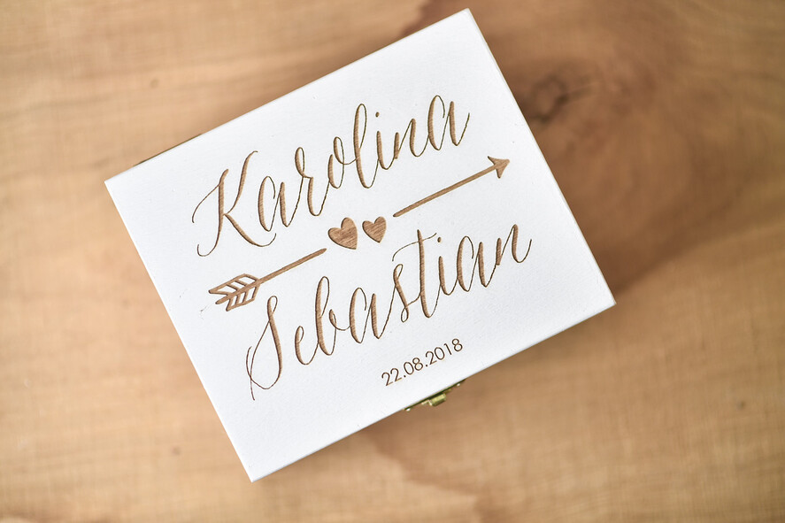 Pudełka Szkatułki na Obrączki szkatułki  bielone rustykalne  drewno pudełko szkatułka na obrączki ślubne wasze imiona i data  1