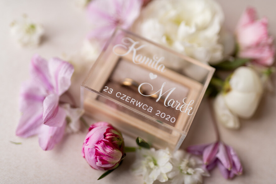 Pudełka Szkatułki na Obrączki szkatułki rustykalna  szkatułka  pudełko na obrączki ślubne przezroczyste wieczko wasze imiona i data  12