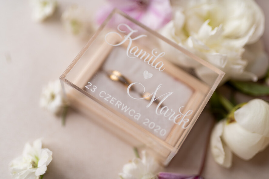 Pudełka Szkatułki na Obrączki szkatułki rustykalna  szkatułka  pudełko na obrączki ślubne przezroczyste wieczko wasze imiona i data  4