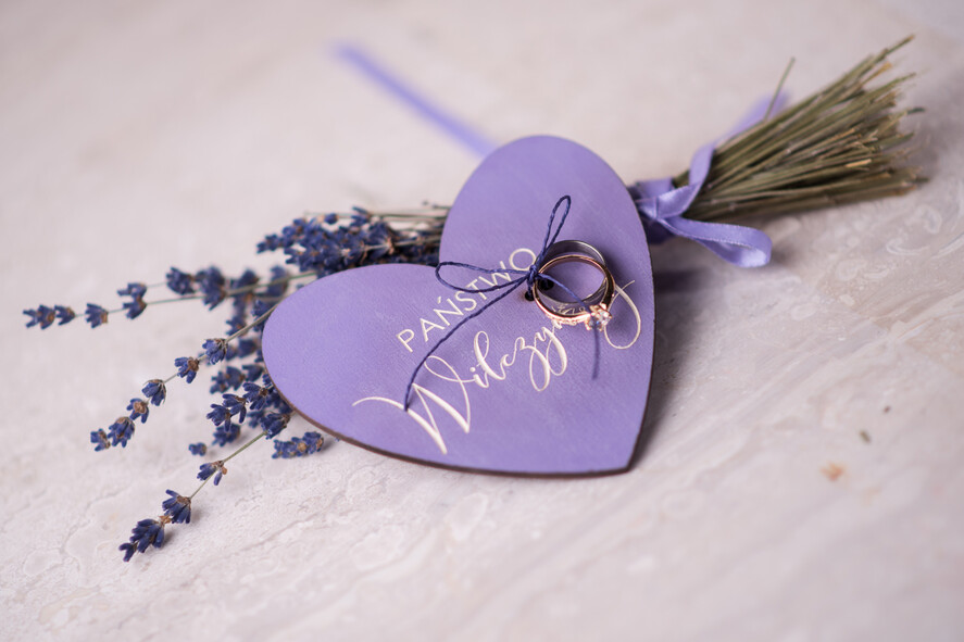 Pudełka Szkatułki na Obrączki szkatułki rustykalna drewniana szkatułka  lawendowe pudełko pudełeczko na obrączki ślubne wasze imiona i data ślubu7