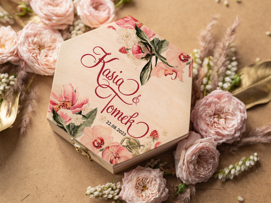 Pudełka Szkatułki na Obrączki szkatułki szkatułka na obrączki wasze imiona i data0