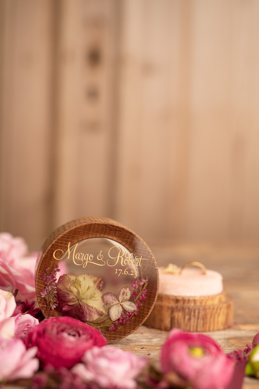 Pudełka Szkatułki na Obrączki szkatułki drewniana szkatułka  pudełko na obrączki ślubne przezroczyste wieczko wasze imiona i data  , pudełeczko na obraczki slubne 1