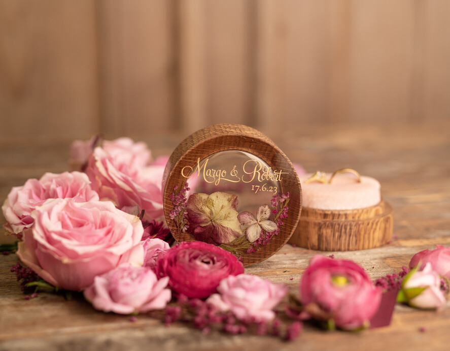 Pudełka Szkatułki na Obrączki szkatułki drewniana szkatułka  pudełko na obrączki ślubne przezroczyste wieczko wasze imiona i data  , pudełeczko na obraczki slubne 5