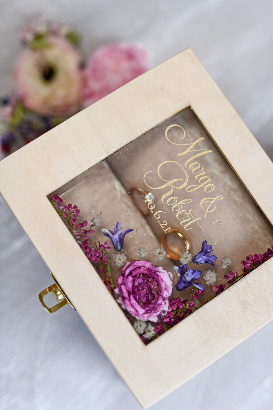 Pudełka Szkatułki na Obrączki szkatułki pudełeczko na obrączki ślubne wasze imiona i data3