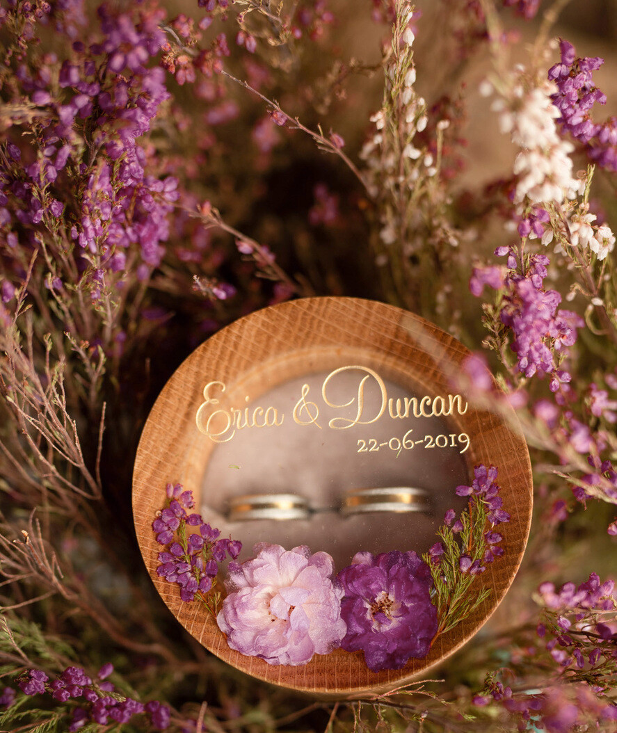 Pudełka Szkatułki na Obrączki szkatułki przeźroczyste  pudełko na obrączki  ślubne zatopione żywe kwiaty w żywicy , pudełeczko na obraczki slubne z przeźroczystym wieczkiem9