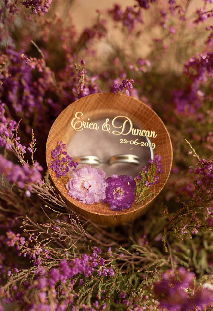 Pudełka Szkatułki na Obrączki szkatułki przeźroczyste  pudełko na obrączki  ślubne zatopione żywe kwiaty w żywicy , pudełeczko na obraczki slubne z przeźroczystym wieczkiem1