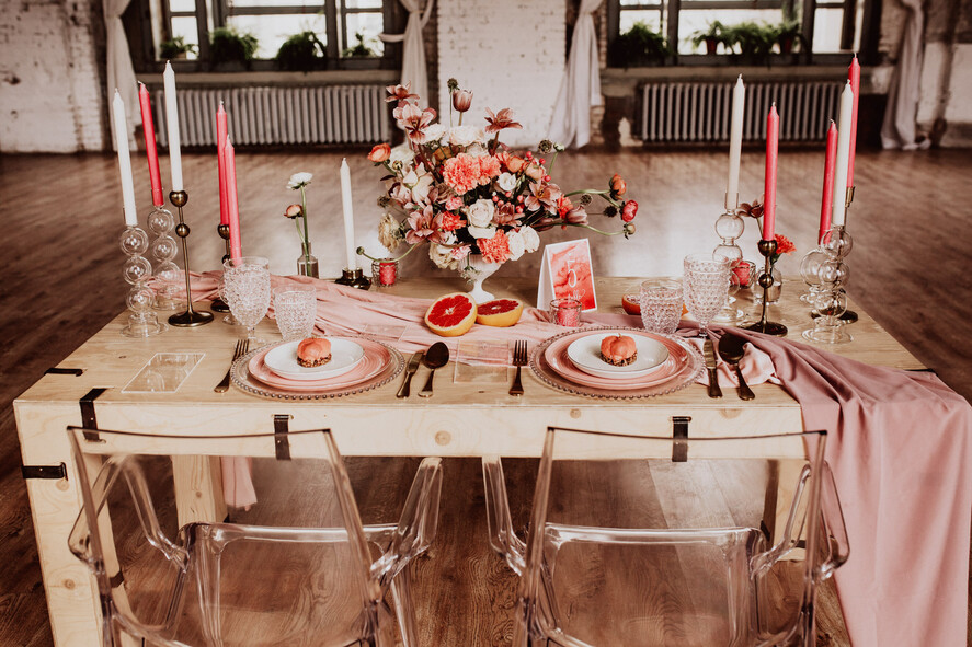 Numery na stół Rustykalne numery na stoły weselne, styl rustykalny prostota i minimalizm2