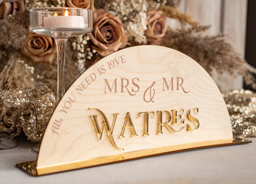 Numery na stół Rustykalne Stojak z numerkiem na stół Pary Młodej, tabliczka na stół Pary Mlodej, drewniana tabliczka na stół weselny rustykalna tabliczka Para Młoda4