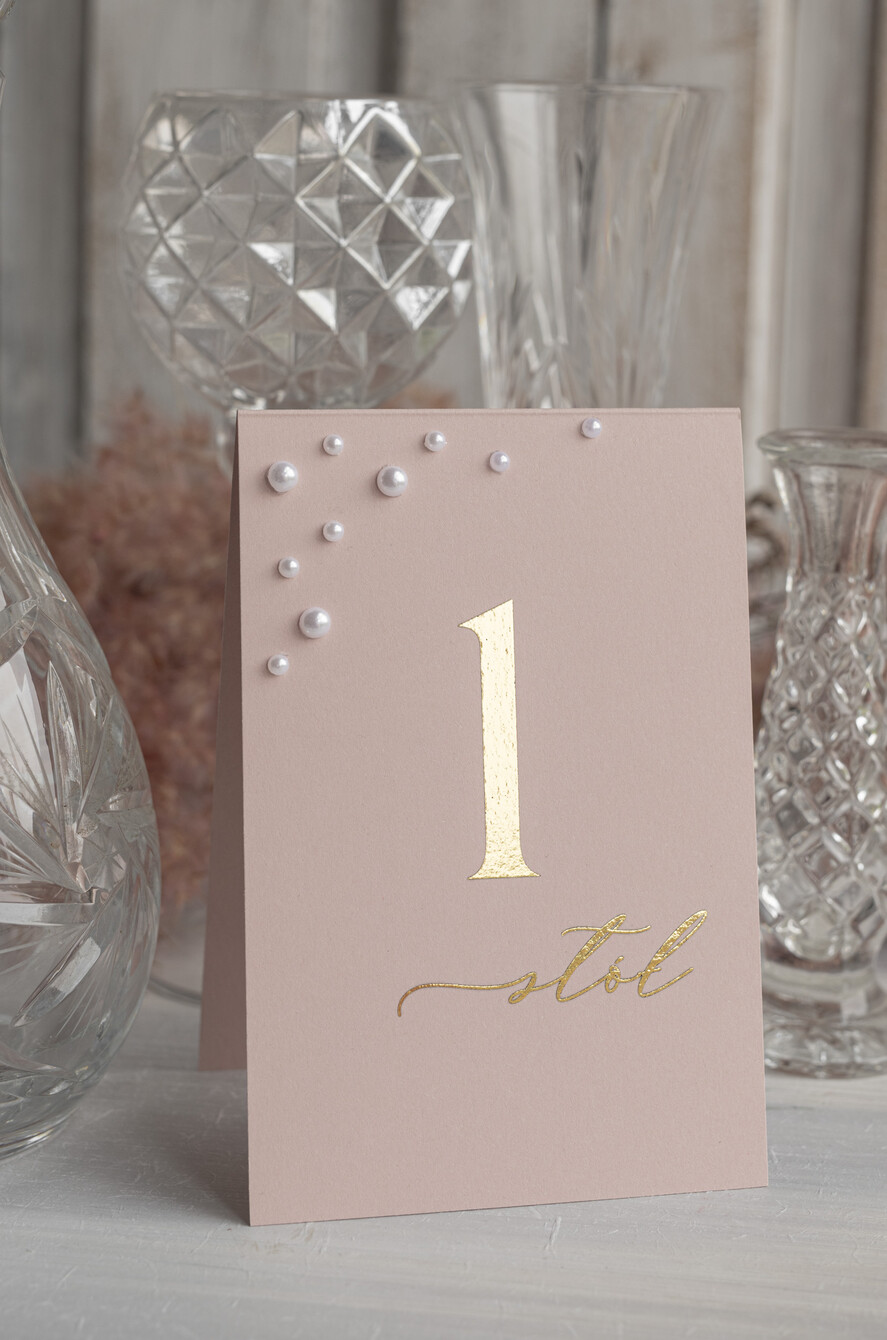 Numery na stół Glamour numerki na stoliki ślubne, złoto klasyczna elegancja w stylu glamou, numerki na stoły weselne z perełkami, złoto rózowe numery na stół 3