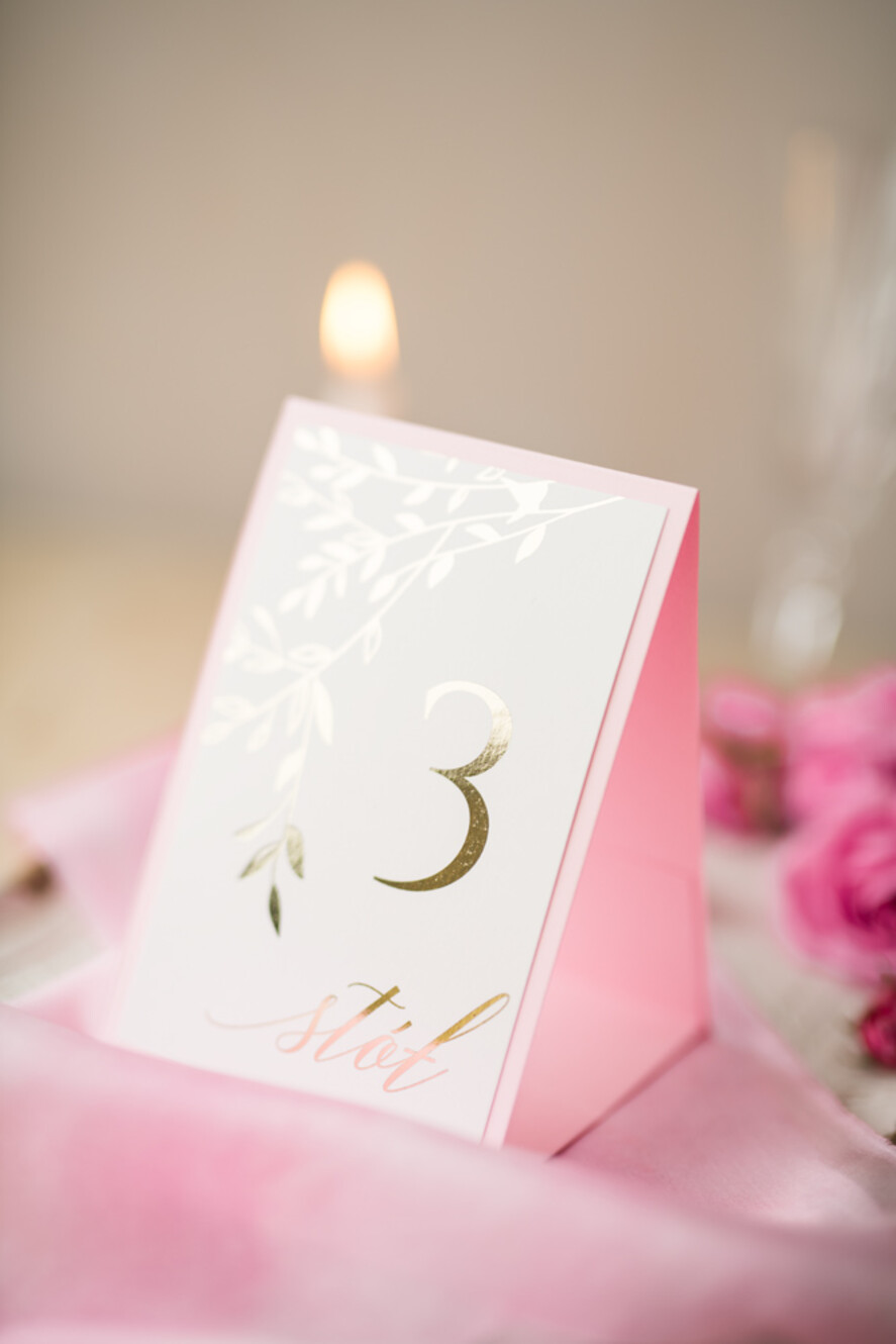 Numery na stół Glamour usadzenie gości numery na stół weselny, zlocone klasyczna elegancja3