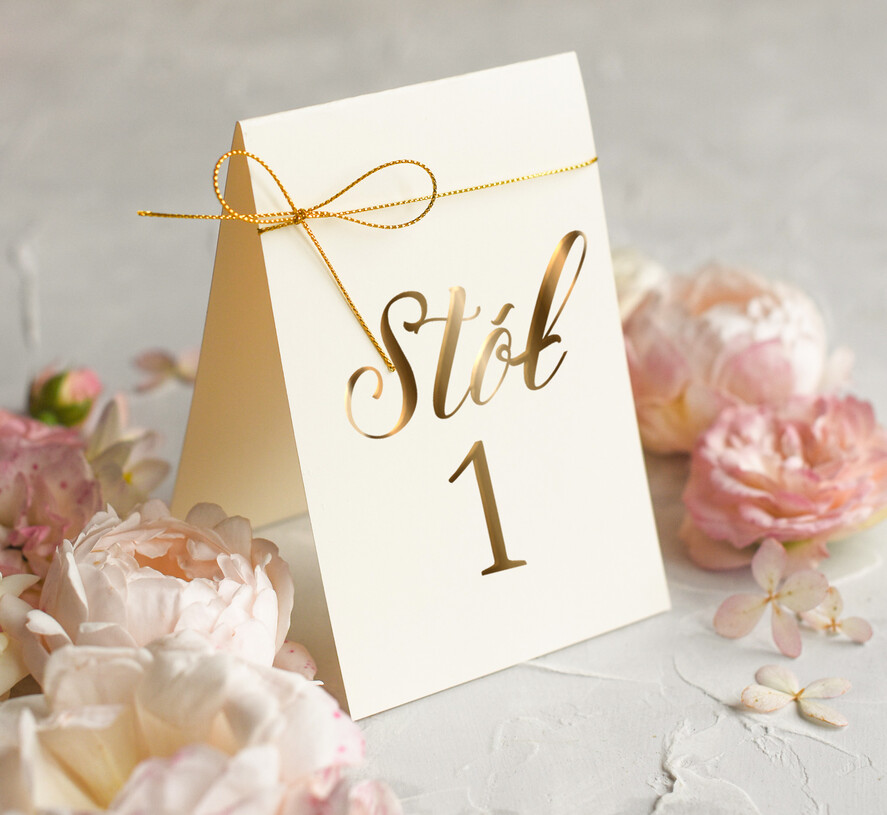 Numery na stół Glamour tabliczki na stoly weselne, numery na stół gości weselnych, złote numerki na stol weselny w stylu glamour, eleganckie numerki na stoly weselne0