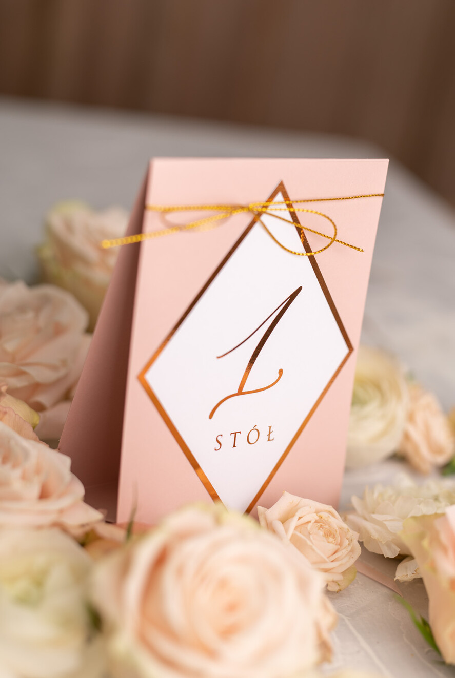 Numery na stół Glamour usadzenie gości numery na stół weselny, złoto klasyczna elegancja w stylu glamour1