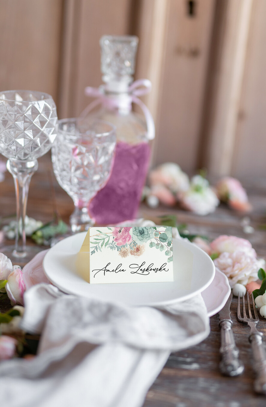 Winietki botaniczne podróżnicze  ślubne wizytówki winietki weselne na stół rustykalne  0