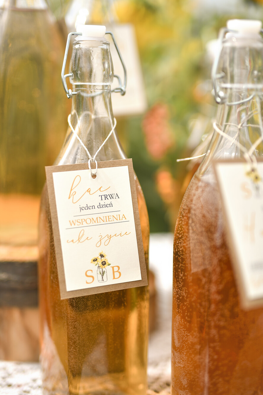 Zawieszki na butelki botaniczne podróżnicze  etykiety na butelki weselne, boho z waszą treścią1