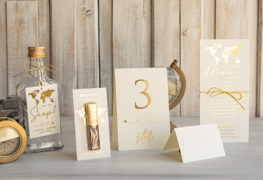 Zawieszki na butelki botaniczne podróżnicze  etykiety na wódkę weselną, podróżnicze zawieszki na własny trunek, dowolne teksty na zawieszkach tematyczne dodatki i ozdoby na stół weselny3