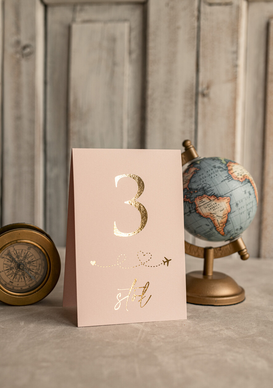Numery na stół botaniczne podróżnicze  podróżnicze numerki na stół weselny, kolor ecru lub pudrowy róż, tematyczne numery na stoły weselne, dekoracje stołów weselnych 6