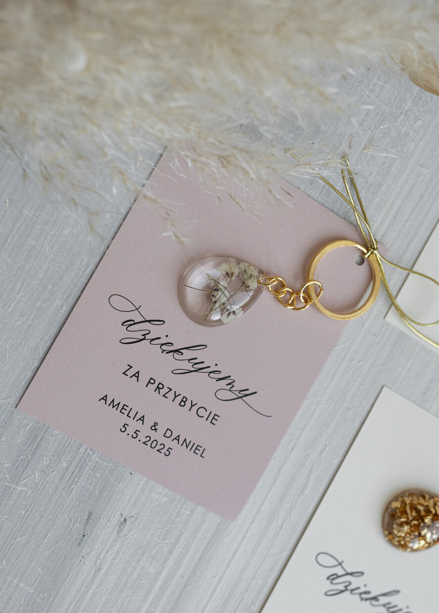 Podziękowania dla Gości Weselnych Magnesy breloki Zdrapki brelok do kluczy z zawieszką z żywicy, ręcznie robiony brelok do kluczy z żywicy, podziękowanie dla gości brelok z zatopionymi kwiatami w żywicy, 6