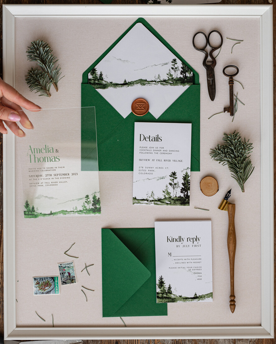 Zaproszenia ślubne Minimalistyczne zaproszenia ślubne z grafiką lasu, zaproszenia dla miłośników podróży, zaproszenia ślubne z pleksy, zaproszenia na ślub i wesele1