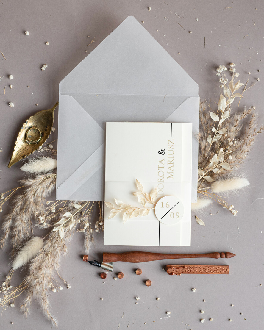 Zaproszenia ślubne Minimalistyczne oryginalne zaproszenia ślubne z suszonymi listkami, idealne na ślub w plenerze zaproszenie na ślub z liśćmi 1