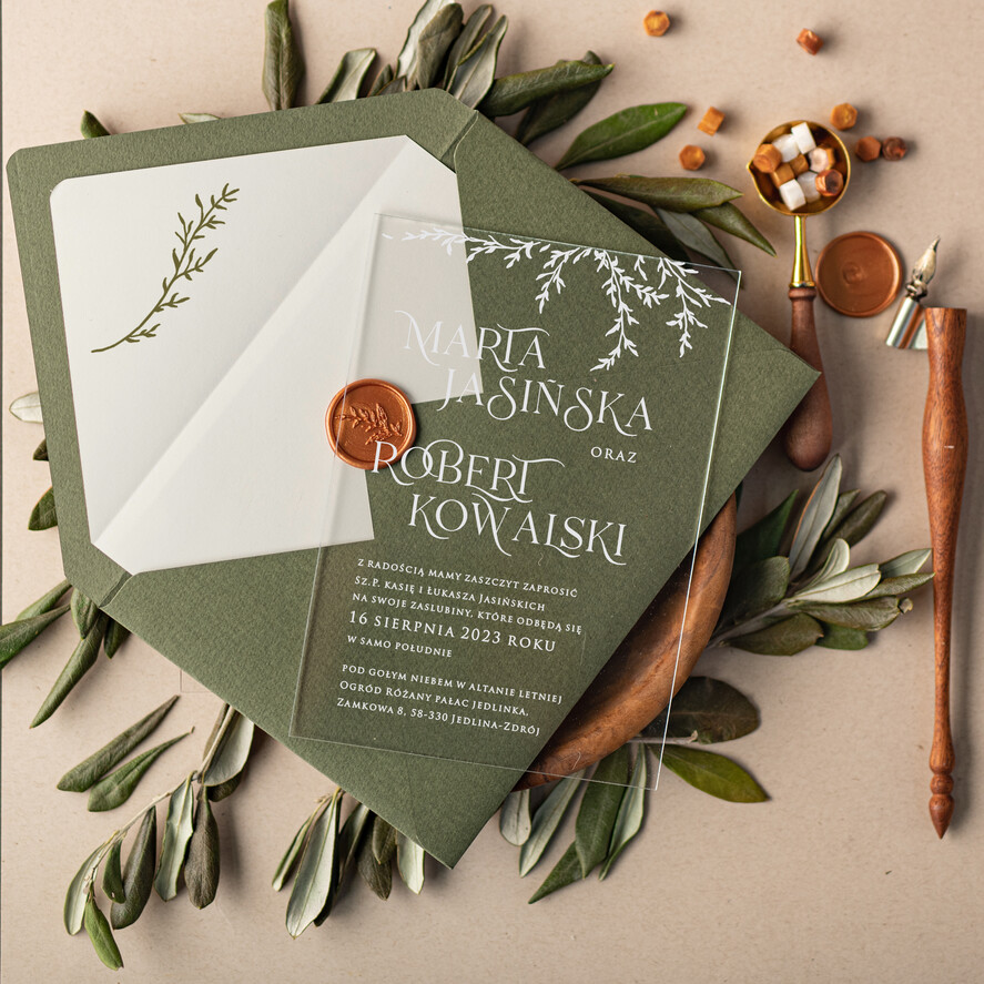Zaproszenia ślubne Minimalistyczne oliwkowe zaproszenia ślubne, minimalistyczne zaproszenie na slub na szkle, Proste zaproszenia slubne rustykalne na pleksie oliwkowe, Boho zaproszenie ślubne z plexi2