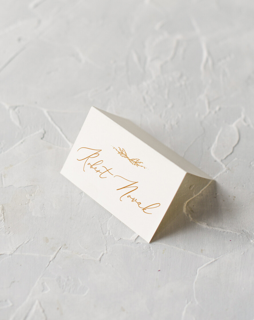Winietki Eleganckie minimalistyczne winietki slubne, proste wizytówki dla gości weselnych, winietka ślubna usadzenie gości na weselu1