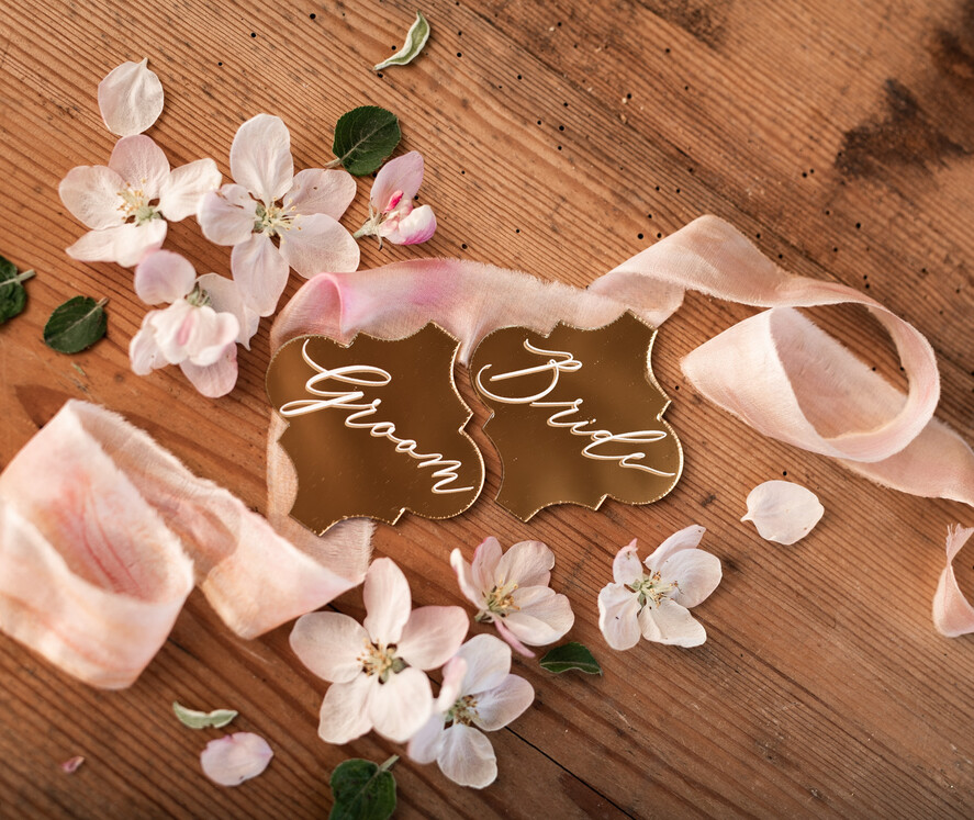 Winietki Eleganckie ręcznie robione winietki ślubne wizytówki dla gości weselnych, winietki na złotym lustrze, ekskluzywne winietki na ślub 11