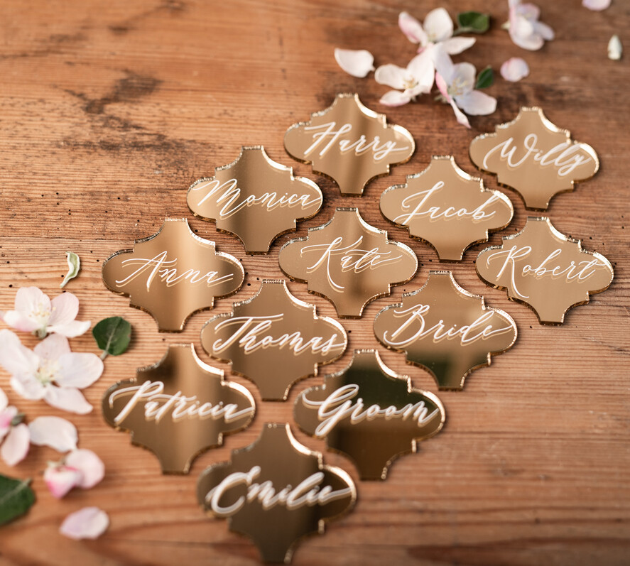 Winietki Eleganckie ręcznie robione winietki ślubne wizytówki dla gości weselnych, winietki na złotym lustrze, ekskluzywne winietki na ślub 8