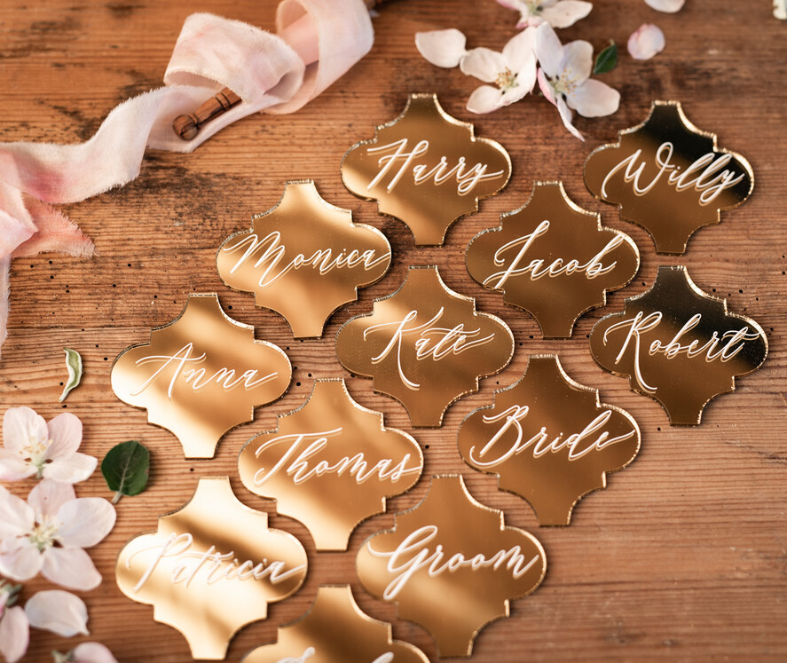 Winietki Eleganckie ręcznie robione winietki ślubne wizytówki dla gości weselnych, winietki na złotym lustrze, ekskluzywne winietki na ślub 0