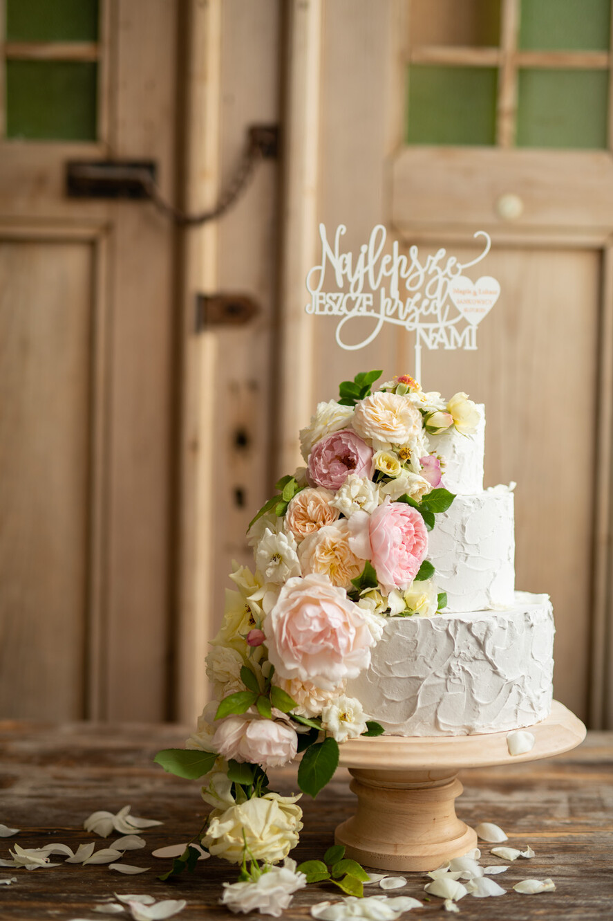 Figurki na tort / cake topper statuetki akryl biały napis ozdoba tortu weselnego 1