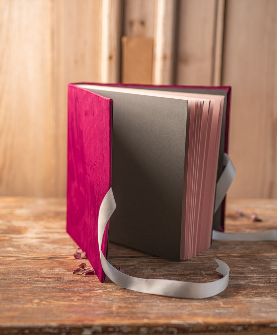 Albumy ślubne Pudełka na zdjęcia  album na zdjęcia  duży album szyte kartki aksamitna okładka z Waszymi imionami 13