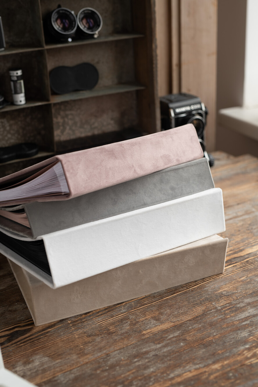 Albumy ślubne Pudełka na zdjęcia  album na zdjęcia  duży album na zdjęcia wybierz kolor kartek welurowy album ślubny12