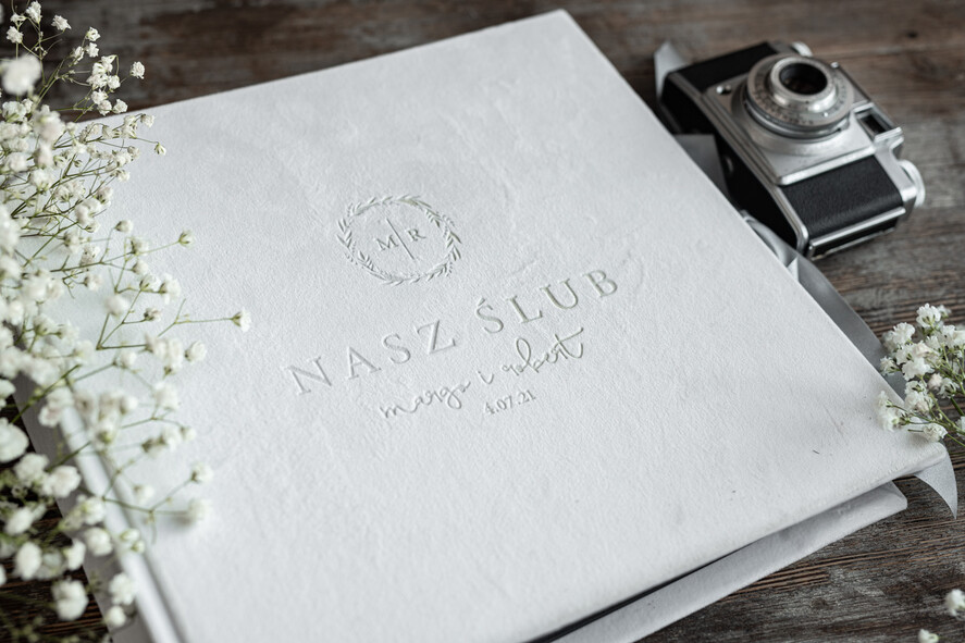 Albumy ślubne Pudełka na zdjęcia  album na zdjęcia  duży album na zdjęcia wybierz kolor kartek welurowy album ślubny13