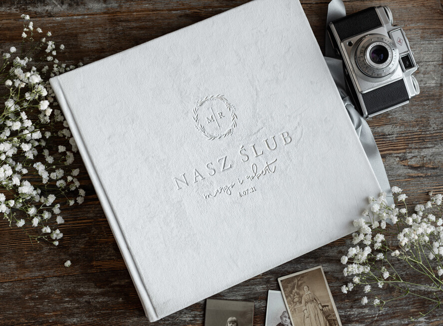 Albumy ślubne Pudełka na zdjęcia  album na zdjęcia  duży album na zdjęcia wybierz kolor kartek welurowy album ślubny0