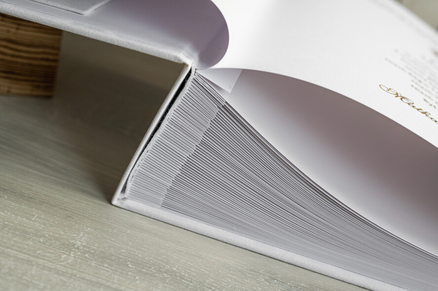 Albumy ślubne Pudełka na zdjęcia  album na zdjęcia  Pamiątka Pierwszej Komunii Świętej, Personalizowany Album na zdjęcia, Prezent na Pierwszą Komunię Świętą, Biały Welurowy Album na Zdjęcia17