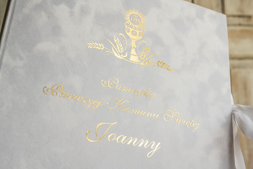 Albumy ślubne Pudełka na zdjęcia  album na zdjęcia  Pamiątka Pierwszej Komunii Świętej, Personalizowany Album na zdjęcia, Prezent na Pierwszą Komunię Świętą, Biały Welurowy Album na Zdjęcia20