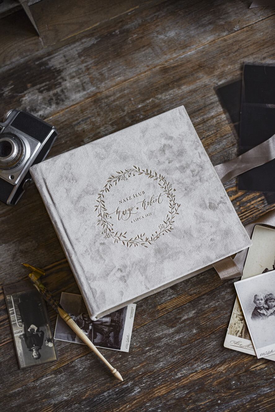 Albumy ślubne Pudełka na zdjęcia  album na zdjęcia  Welurowy Presonalizowany  album na zdjęcia Ślubne - Fotoalbum Ślubny  Na zdjęcia z Instaxa Ankiety Ksiega wpisów3