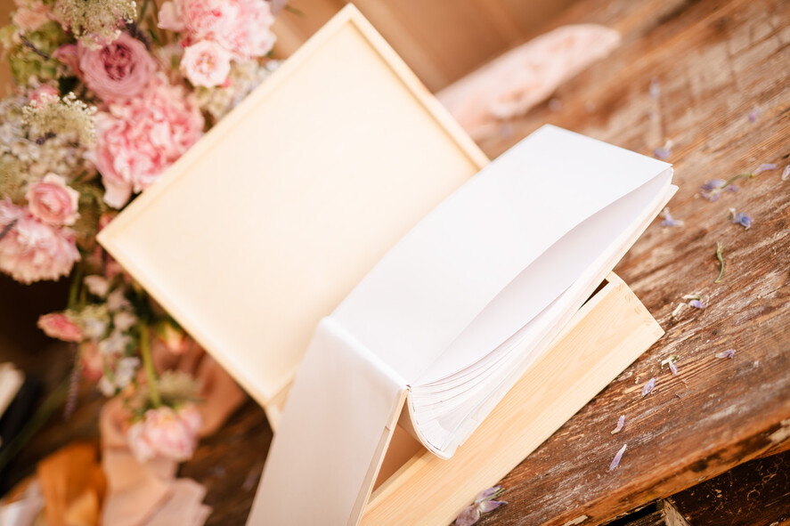 Albumy ślubne Pudełka na zdjęcia  album na zdjęcia  rustykalny drewniany album ślubny 13