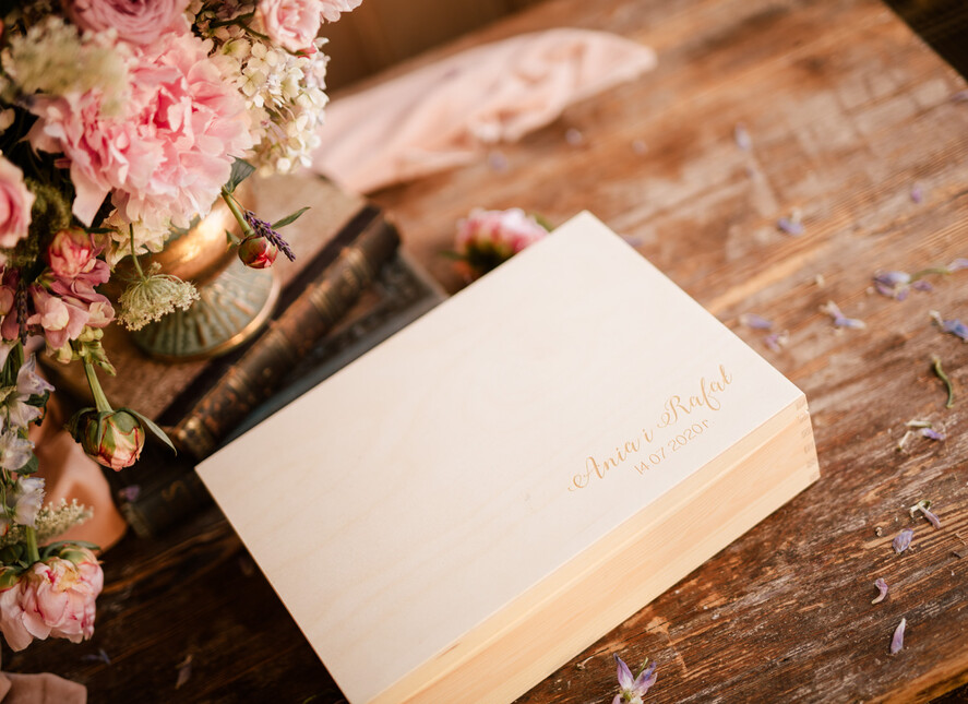 Albumy ślubne Pudełka na zdjęcia  album na zdjęcia  rustykalny drewniany album ślubny 4