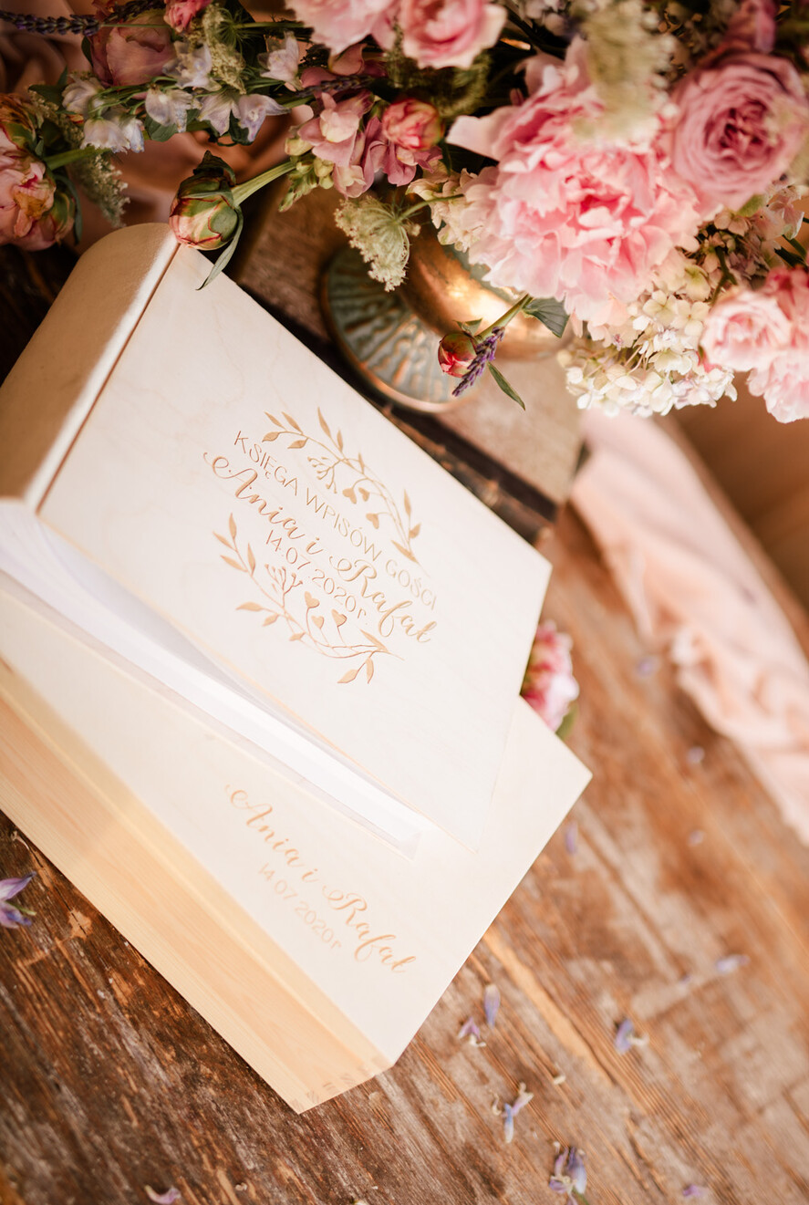 Albumy ślubne Pudełka na zdjęcia  album na zdjęcia  rustykalny drewniany album ślubny 0