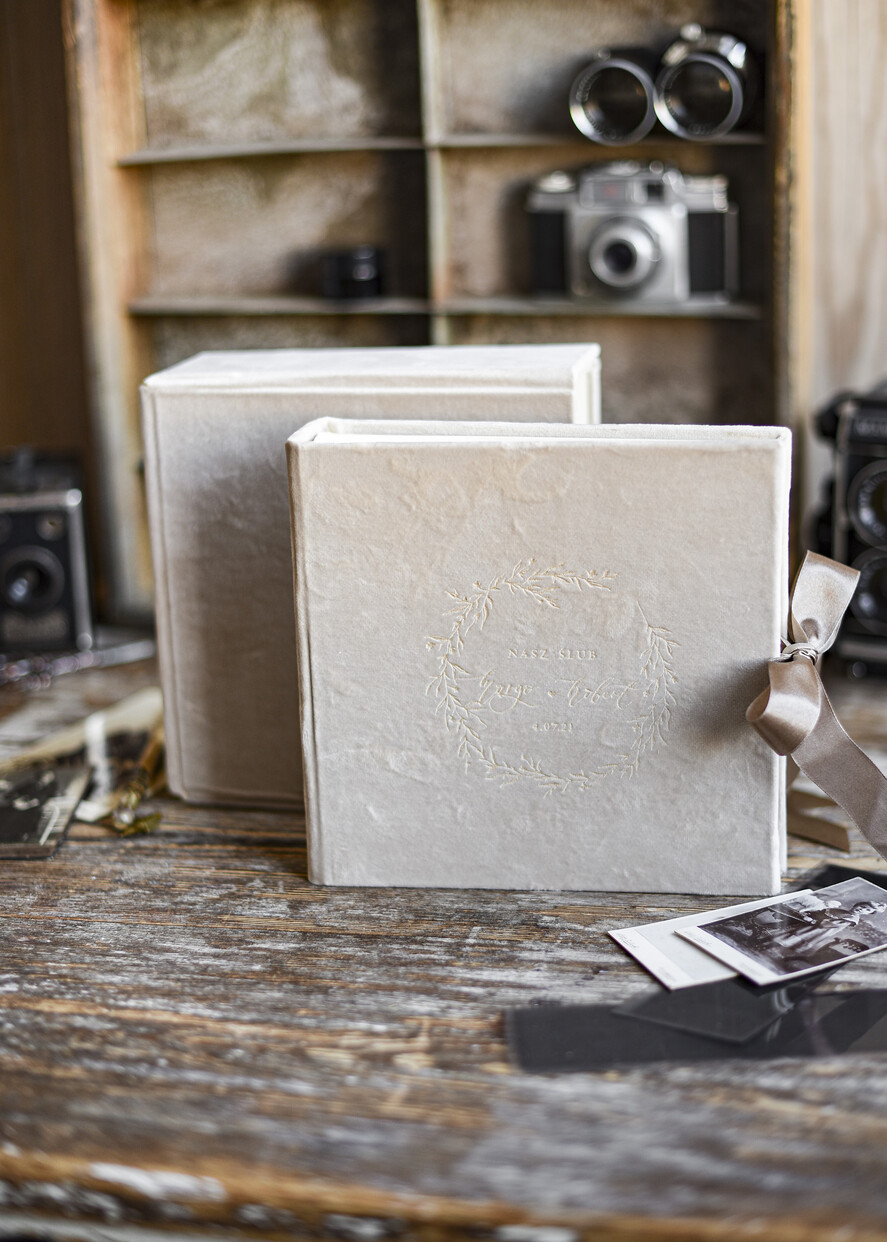 Albumy ślubne Pudełka na zdjęcia  album na zdjęcia  Welurowy Presonalizowany  album na zdjęcia Ślubne - Fotoalbum Ślubny w Pokrowcu Na zdjęcia z Instaxa Ankiety Ksiega wpisów18