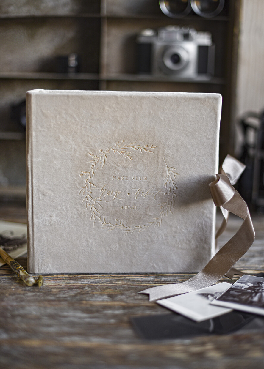 Albumy ślubne Pudełka na zdjęcia  album na zdjęcia  Welurowy Presonalizowany  album na zdjęcia Ślubne - Fotoalbum Ślubny w Pokrowcu Na zdjęcia z Instaxa Ankiety Ksiega wpisów20