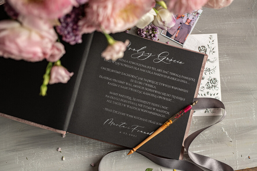 Albumy ślubne Pudełka na zdjęcia  album na zdjęcia  pudrowy różowy album na zdjęcia welurowa okładka4