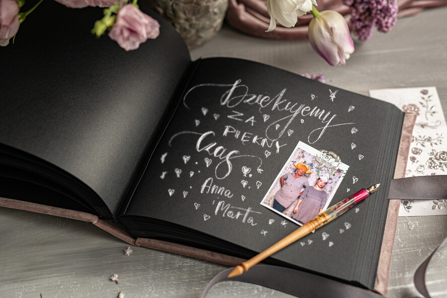 Albumy ślubne Pudełka na zdjęcia  album na zdjęcia  pudrowy różowy album na zdjęcia welurowa okładka6