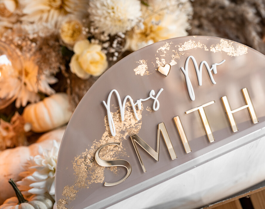 Numery na stół Akryl Stojak z numerkiem na stół Pary Młodej, tabliczka na stól Pary Mlodej, akrylowy numerek na stół weselny tabliczka na stół weselny w stylu glamour5