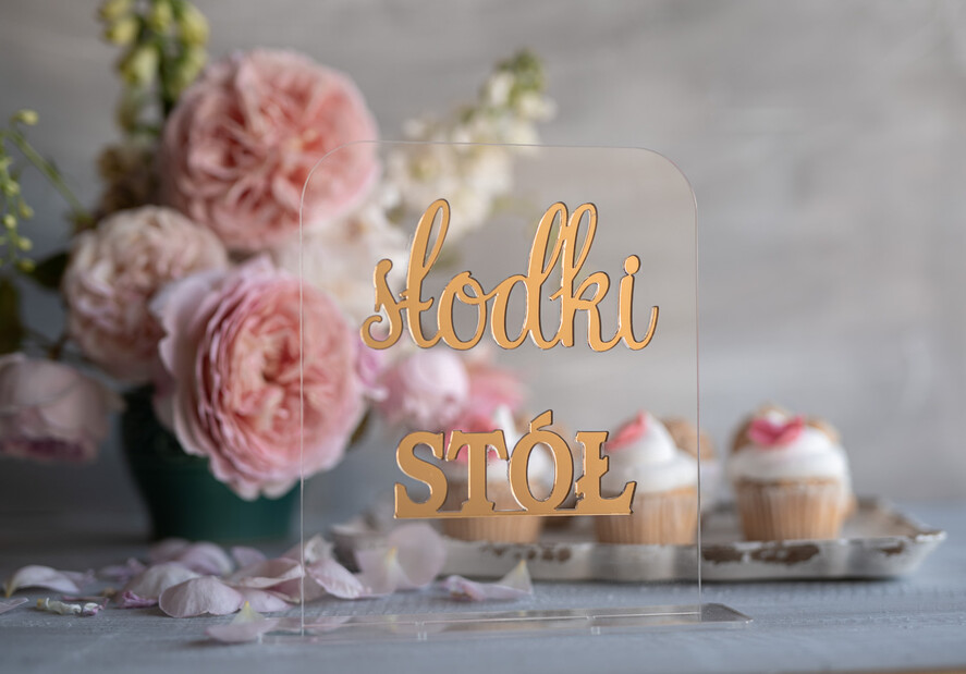 Numery na stół Akryl numerek na stół weselny, złote lusterkowe napisy2