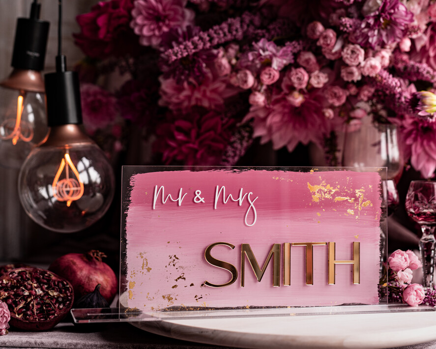 Numery na stół Akryl Stojak z numerkiem na stół Pary Młodej, tabliczka na stól Pary Mlodej, akrylowy numerek na stół weselny tabliczka na stół weselny w stylu glamour2