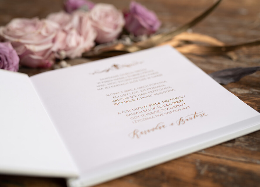 Księgi wpisów gości glamour ślubna księga gości weselnych złocone tłoczone wasze imiona i data9