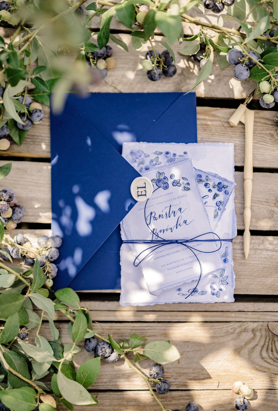 Zaproszenia ślubne Indywidualne nietypowe zaproszenia na ślub, pismo kaligraficzne1