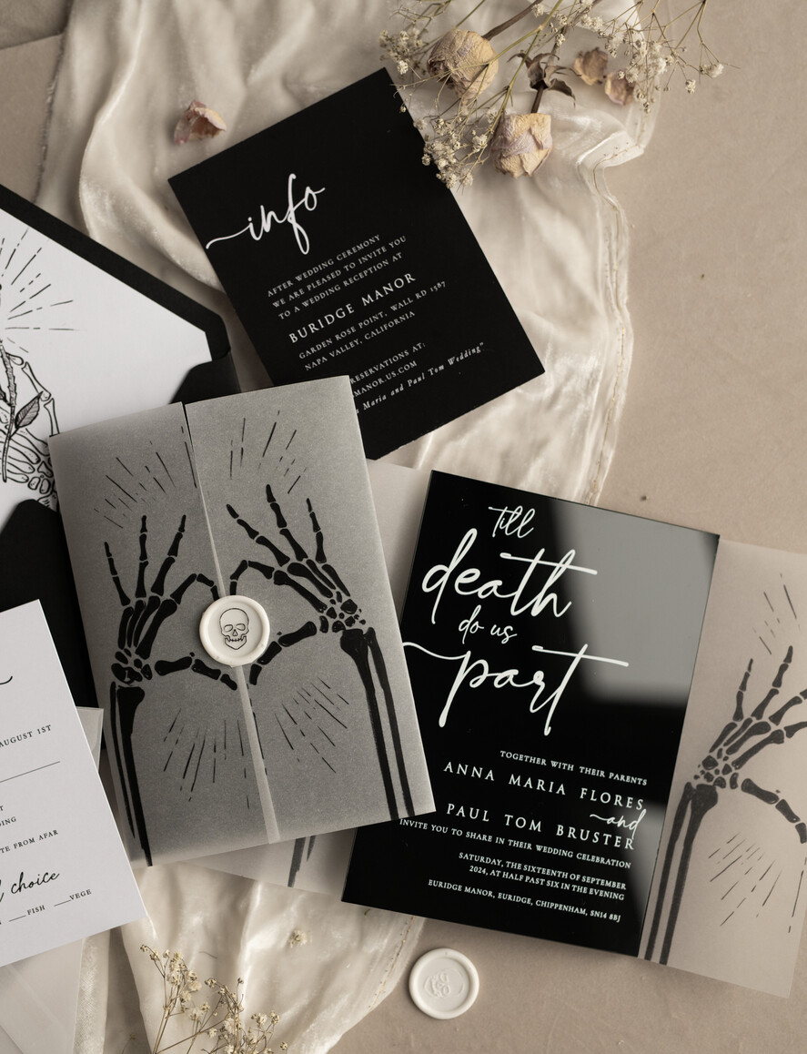 Zaproszenia ślubne Indywidualne nietypowe zaproszenia ślubne, czarne zaproszenia na ślub, zaproszenia ślubne z kościotrupem, nowoczesne czarne zaproszenia slubne 9
